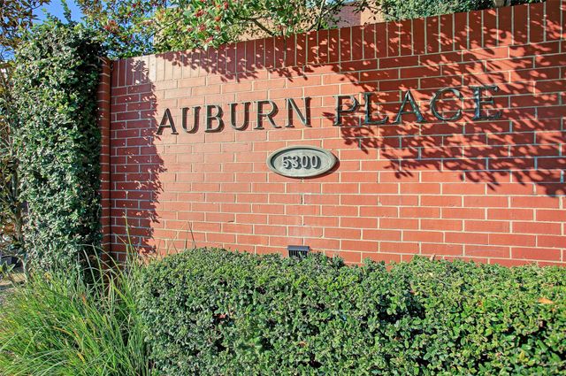 5300 Mercer Street 9, West University Place, TX 77005