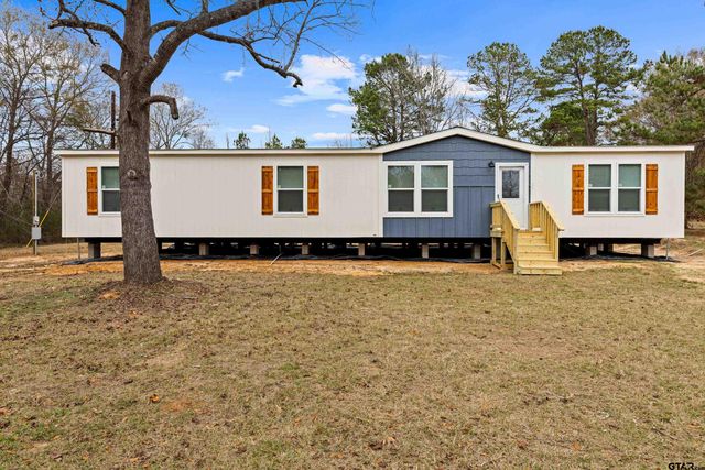 15317 S FM 95, Mt Enterprise, TX 75681