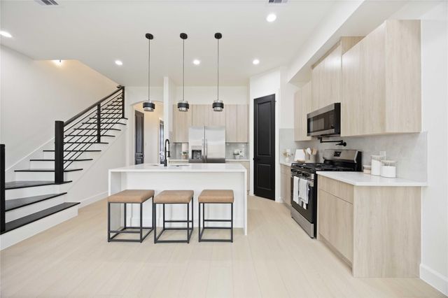 3528 Amos Street, Houston, TX 77021