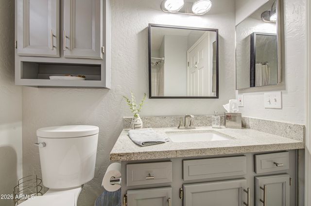 226 N NIELSON Street, Gilbert, AZ 85234