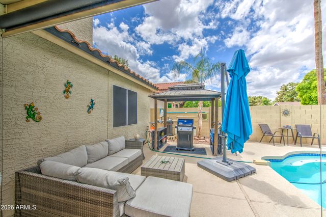 226 N NIELSON Street, Gilbert, AZ 85234