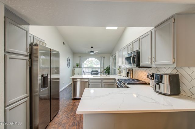 226 N NIELSON Street, Gilbert, AZ 85234