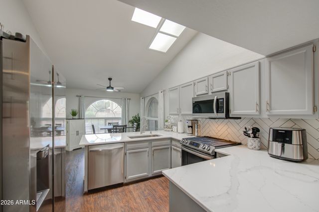 226 N NIELSON Street, Gilbert, AZ 85234