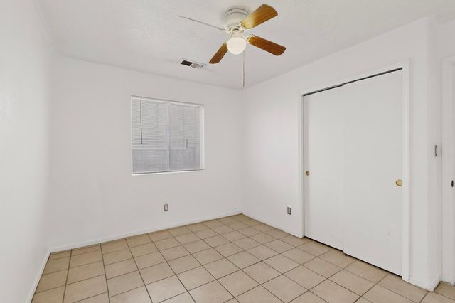 1031 82nd Street SW, Albuquerque, NM 87121