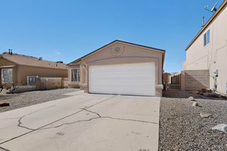 1031 82nd Street SW, Albuquerque, NM 87121