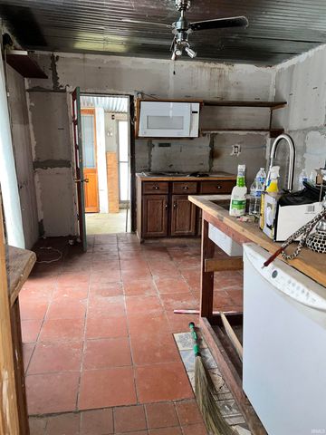 20221 Darden Road, South Bend, IN 46637