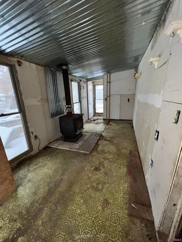 20221 Darden Road, South Bend, IN 46637