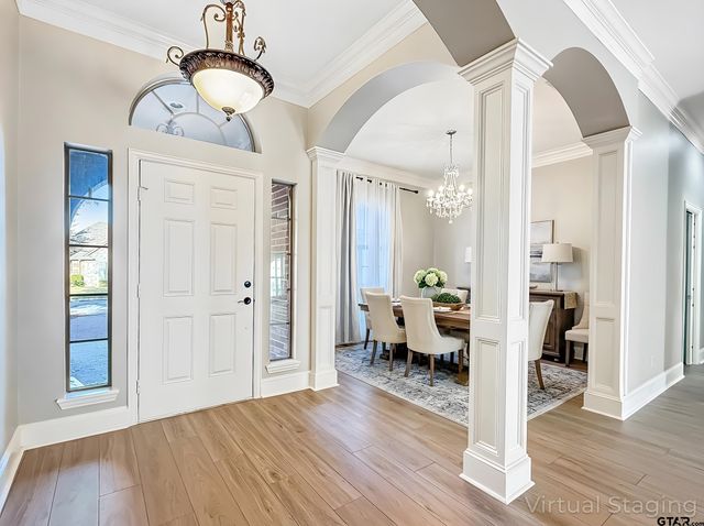2138 Evansburg Ln, Tyler, TX 75703