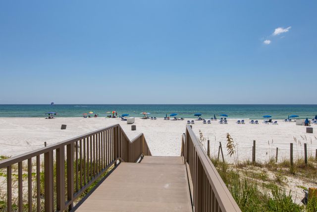 9450 S Thomas Drive 2010, Panama City Beach, FL 32408