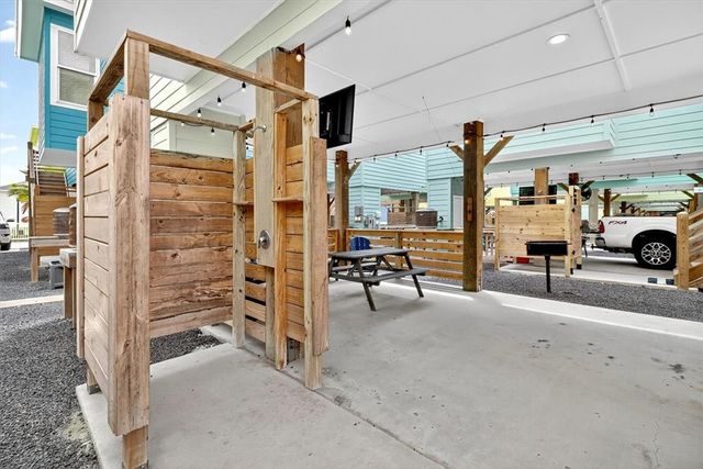 1924 S 11th St 8, Port Aransas, TX 78373