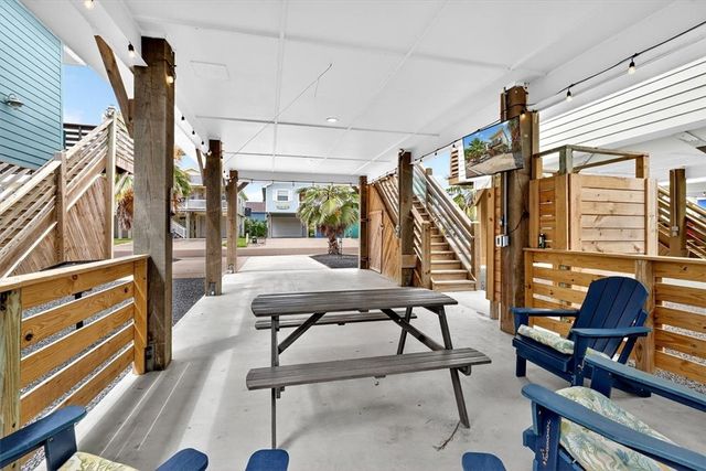 1924 S 11th St 8, Port Aransas, TX 78373