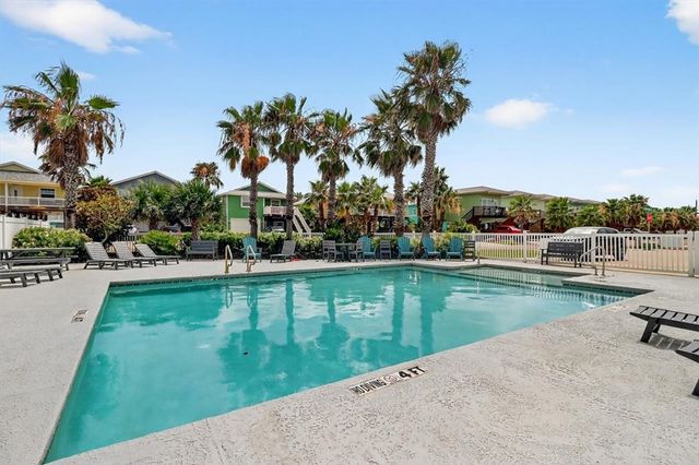 1924 S 11th St 8, Port Aransas, TX 78373