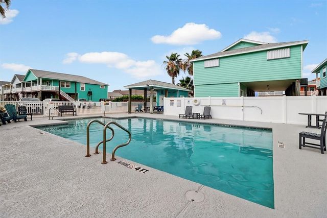 1924 S 11th St 8, Port Aransas, TX 78373