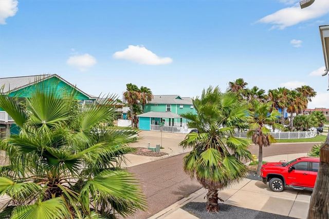 1924 S 11th St 8, Port Aransas, TX 78373