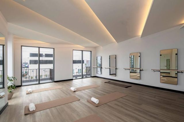 2150 N Miami Avenue W221, Miami, FL 33127