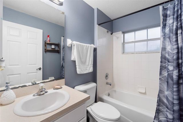 4490 TREASURE CAY ROAD, Tavares, FL 32778