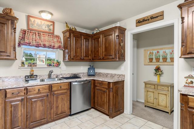 16775 State Highway 64, Ben Wheeler, Ben Wheeler, TX 75754