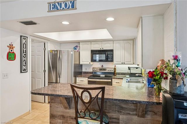 17034 Golfside CIR 701, Fort Myers, FL 33908