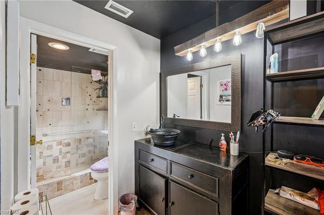 17034 Golfside CIR 701, Fort Myers, FL 33908