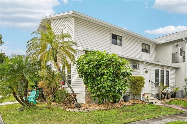 17034 Golfside CIR 701, Fort Myers, FL 33908