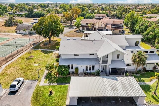 17034 Golfside CIR 701, Fort Myers, FL 33908