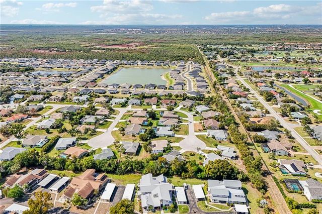 17034 Golfside CIR 701, Fort Myers, FL 33908