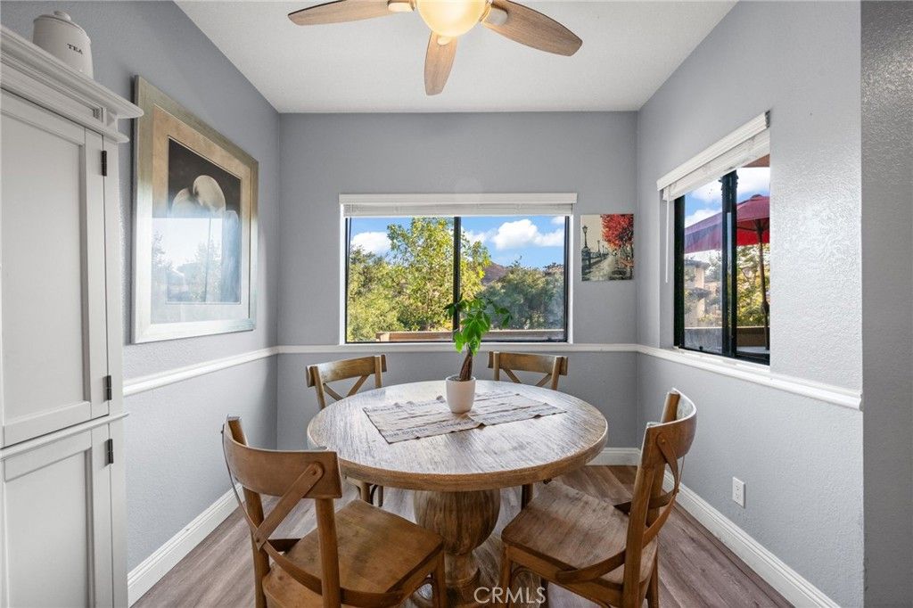 Image 19 of property listing at 158 Maegan 7, Thousand Oaks, CA 91362