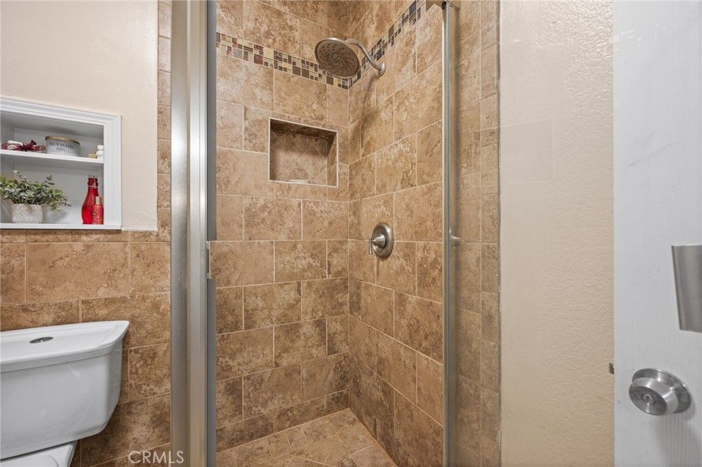 Image 23 of property listing at 158 Maegan 7, Thousand Oaks, CA 91362