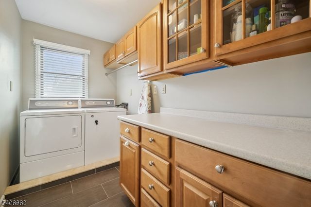 28 Morris Ave DD, Summit City, NJ 07901