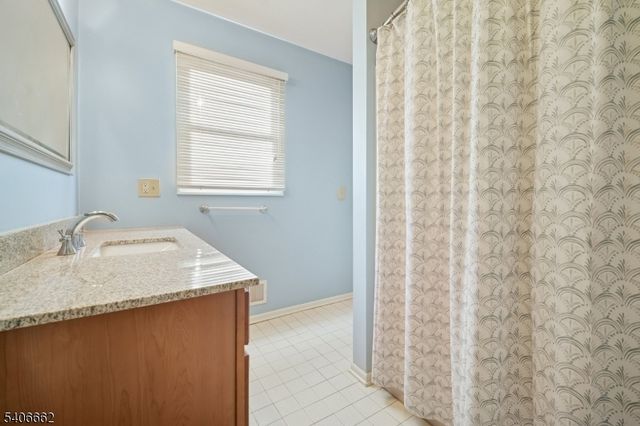 28 Morris Ave DD, Summit City, NJ 07901