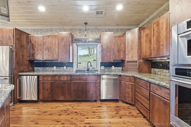 14751 S 4220 Road, Claremore, OK 74017