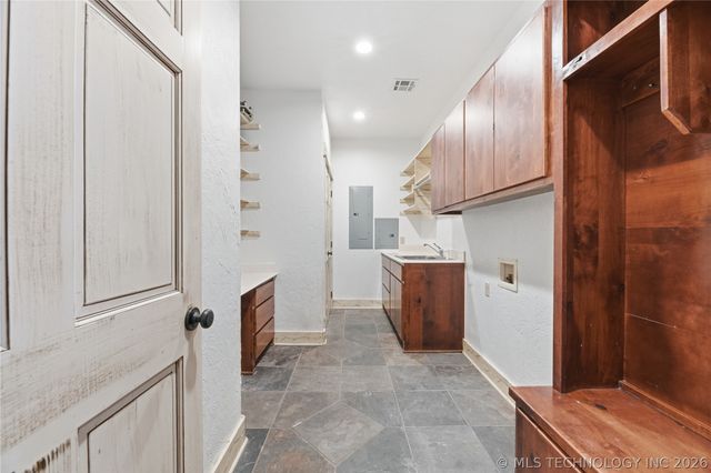 14751 S 4220 Road, Claremore, OK 74017