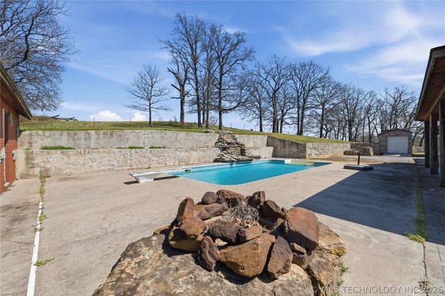 14751 S 4220 Road, Claremore, OK 74017