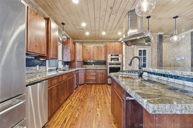 14751 S 4220 Road, Claremore, OK 74017