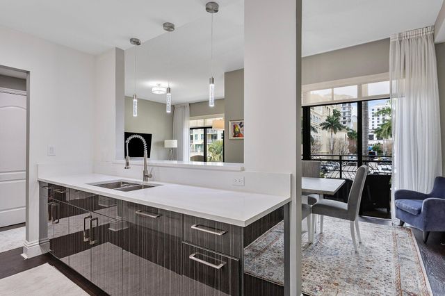 200 E Palmetto Park Road 10, Boca Raton, FL 33432