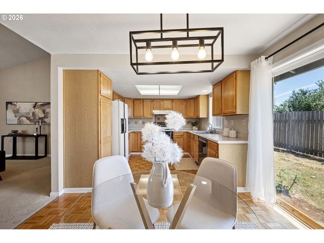 3843 SOUZA St, Eugene, OR 97402