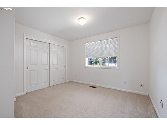 3843 SOUZA St, Eugene, OR 97402