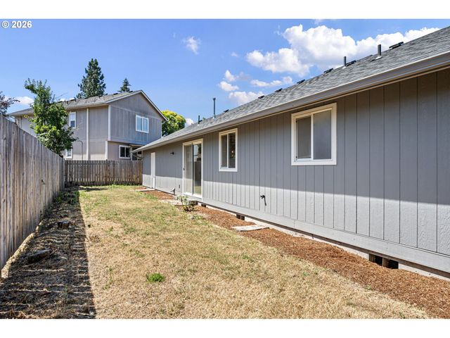 3843 SOUZA St, Eugene, OR 97402