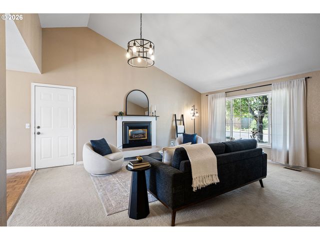3843 SOUZA St, Eugene, OR 97402