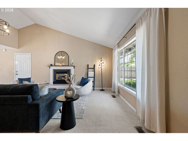 3843 SOUZA St, Eugene, OR 97402