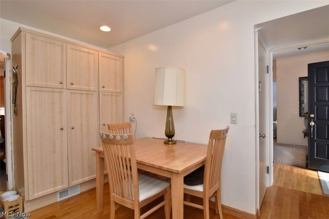 15991 Henley Road, Cleveland, OH 44112