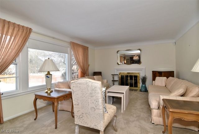 15991 Henley Road, Cleveland, OH 44112