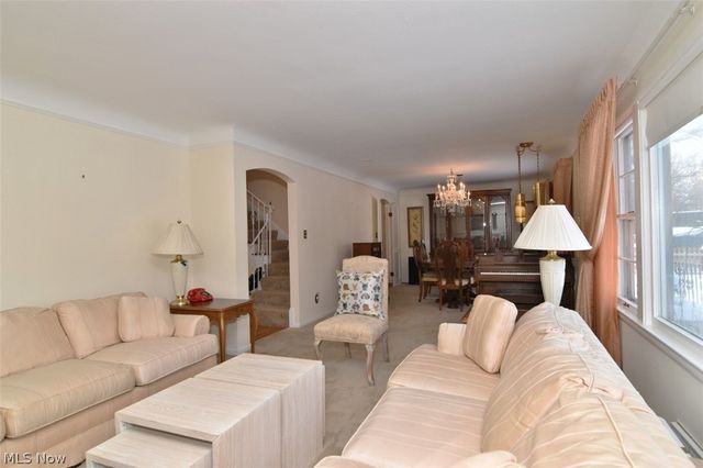 15991 Henley Road, Cleveland, OH 44112