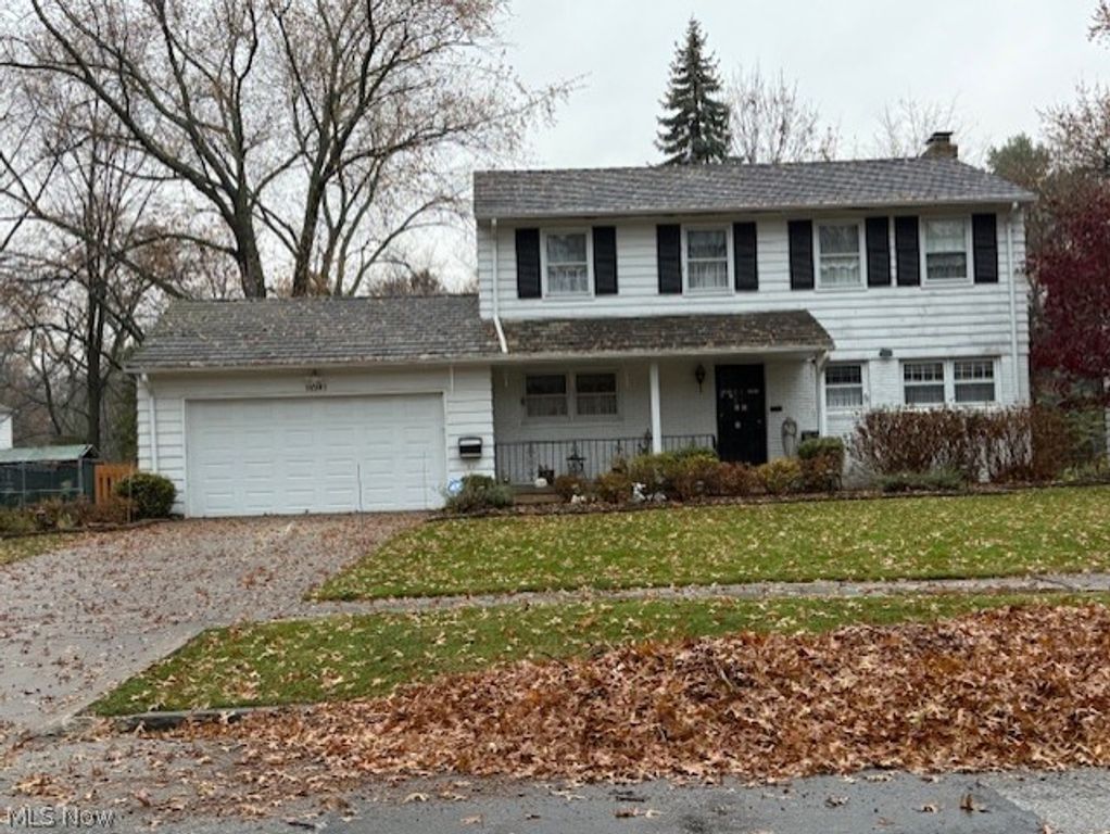 15991 Henley Road, Cleveland, OH 44112