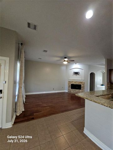 5031 Gulf Stream Lane, Bacliff, TX 77518