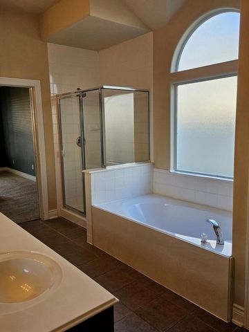 5031 Gulf Stream Lane, Bacliff, TX 77518