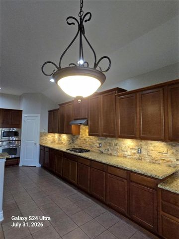 5031 Gulf Stream Lane, Bacliff, TX 77518