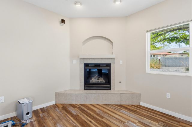 3301 May Circle SE, Rio Rancho, NM 87124