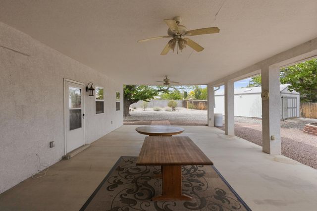 3301 May Circle SE, Rio Rancho, NM 87124