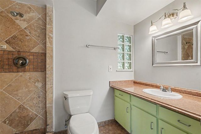 3607 WOODHILL DRIVE, Brandon, FL 33511